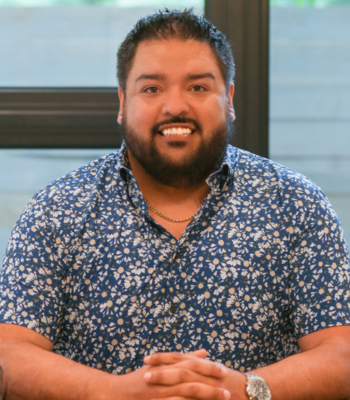 Portrait of Jason Soto, Broker Associate.